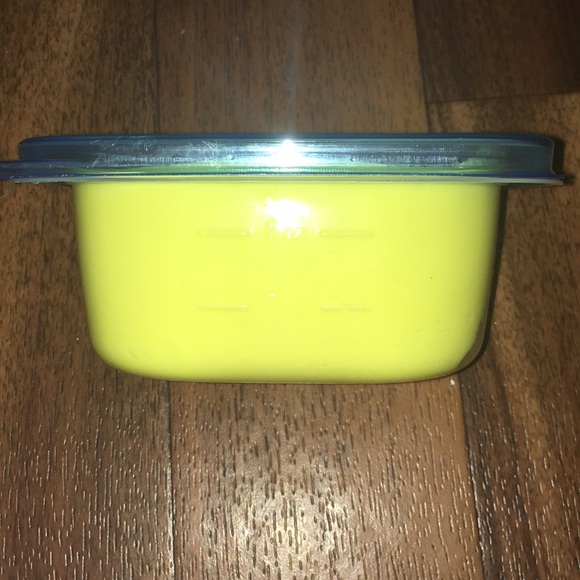 Yellow banana slime - Picture 4 of 4